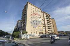 Foto Appartamento in vendita a Palermo - 8 locali 197mq