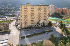 Foto Appartamento in vendita a Palermo
