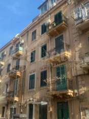 Foto Appartamento in vendita a Palermo