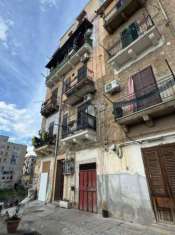 Foto Appartamento in vendita a Palermo