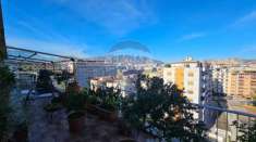 Foto Appartamento in vendita a Palermo