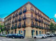 Foto Appartamento in vendita a Palermo