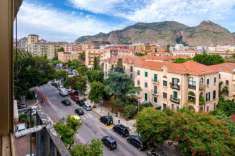 Foto Appartamento in vendita a Palermo