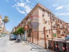 Foto Appartamento in vendita a Palermo