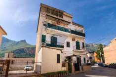 Foto Appartamento in vendita a Palermo