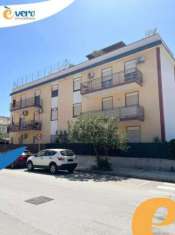 Foto Appartamento in vendita a Palermo