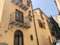 Foto Appartamento in vendita a Palermo