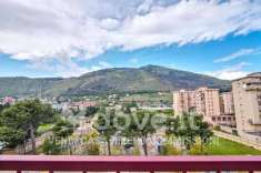 Foto Appartamento in vendita a Palermo