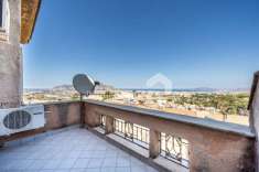 Foto Appartamento in vendita a Palermo