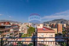 Foto Appartamento in vendita a Palermo