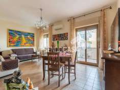 Foto Appartamento in vendita a Palermo