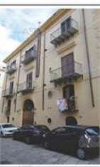 Foto Appartamento in Vendita a Palermo Via Dei Carrettieri n46