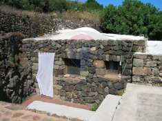 Foto Appartamento in vendita a Pantelleria