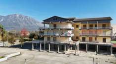 Foto Appartamento in vendita a Paolisi