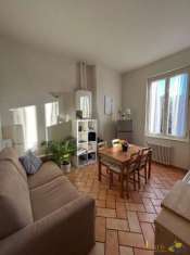 Foto Appartamento in vendita a Parma