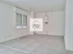 Foto Appartamento in vendita a Parma