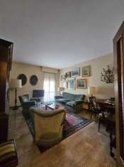 Foto Appartamento in vendita a Parma