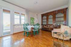 Foto Appartamento in vendita a Parma