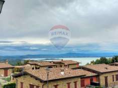 Foto Appartamento in vendita a Passignano Sul Trasimeno