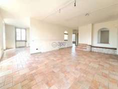 Foto Appartamento in Vendita a Passirano Passirano - Centro
