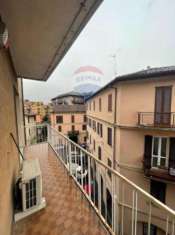 Foto Appartamento in vendita a Pavia - 3 locali 80mq