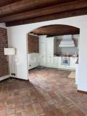 Foto Appartamento in vendita a Pavia