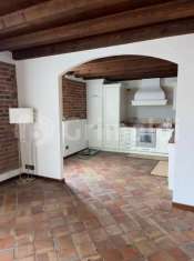 Foto Appartamento in vendita a Pavia