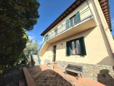 Foto Appartamento in vendita a Pelago