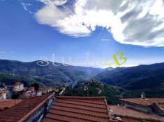 Foto Appartamento in vendita a Perinaldo