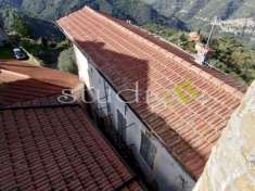 Foto Appartamento in vendita a Perinaldo
