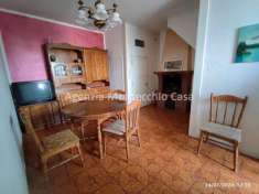 Foto Appartamento in vendita a Pesaro