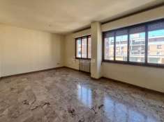 Foto Appartamento in vendita a Pesaro