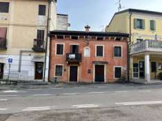 Foto Appartamento in Vendita a Pescantina
