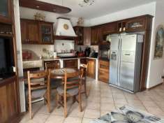 Foto Appartamento in Vendita a Pescantina Pescantina - Centro