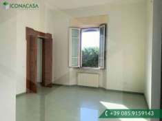 Foto Appartamento in vendita a Pescara - 6 locali 114mq