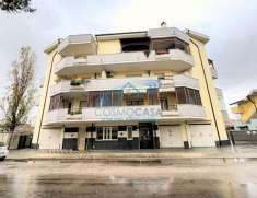 Foto Appartamento in vendita a Pescara