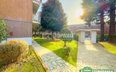 Foto Appartamento in vendita a Peschiera Borromeo