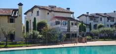 Foto Appartamento in vendita a Peschiera Del Garda
