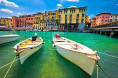 Foto Appartamento in vendita a Peschiera Del Garda
