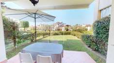 Foto Appartamento in vendita a Peschiera Del Garda