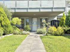 Foto Appartamento in vendita a Peschiera Del Garda