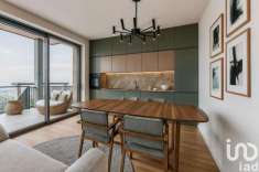 Foto Appartamento in vendita a Peschiera Del Garda