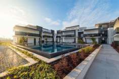 Foto Appartamento in vendita a Peschiera Del Garda