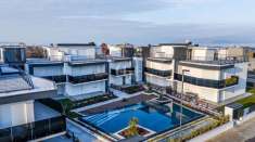 Foto Appartamento in vendita a Peschiera Del Garda