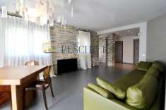 Foto Appartamento in vendita a Peschiera Del Garda