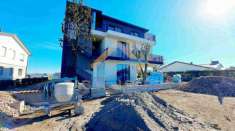 Foto Appartamento in Vendita a Peschiera del Garda San Benedetto di Lugana