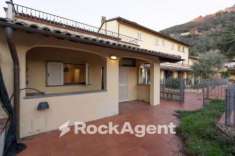Foto Appartamento in vendita a Pescia - 3 locali 60mq