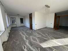 Foto Appartamento in vendita a Piacenza