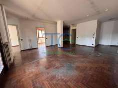 Foto Appartamento in vendita a Piacenza