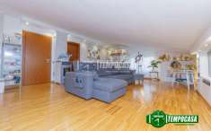 Foto Appartamento in vendita a Piacenza